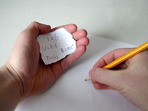 Cheating by using a handwritten note